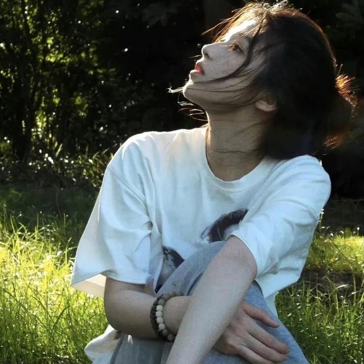 泪光闪闪